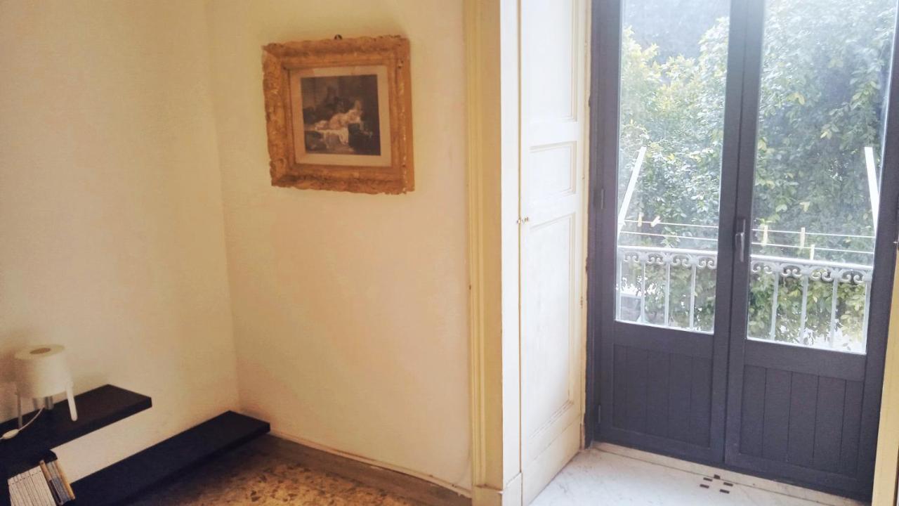 Bed And Books Isabella Bed and Breakfast Κατάνια Εξωτερικό φωτογραφία