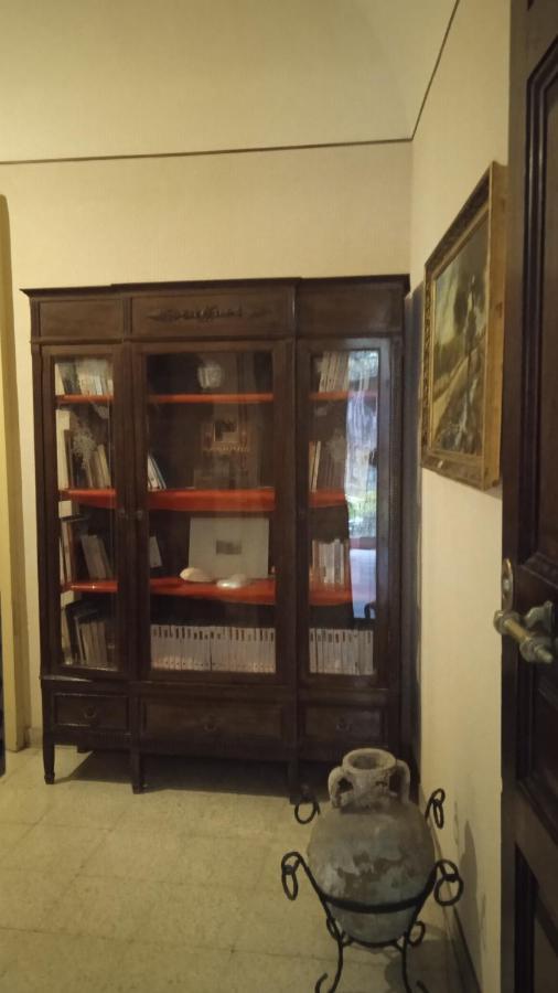 Bed And Books Isabella Bed and Breakfast Κατάνια Εξωτερικό φωτογραφία